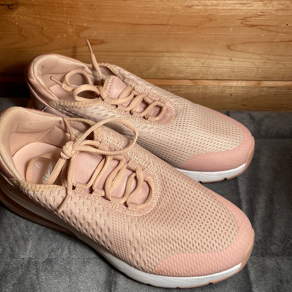 AVIA‎ women’s memory foam sneakers